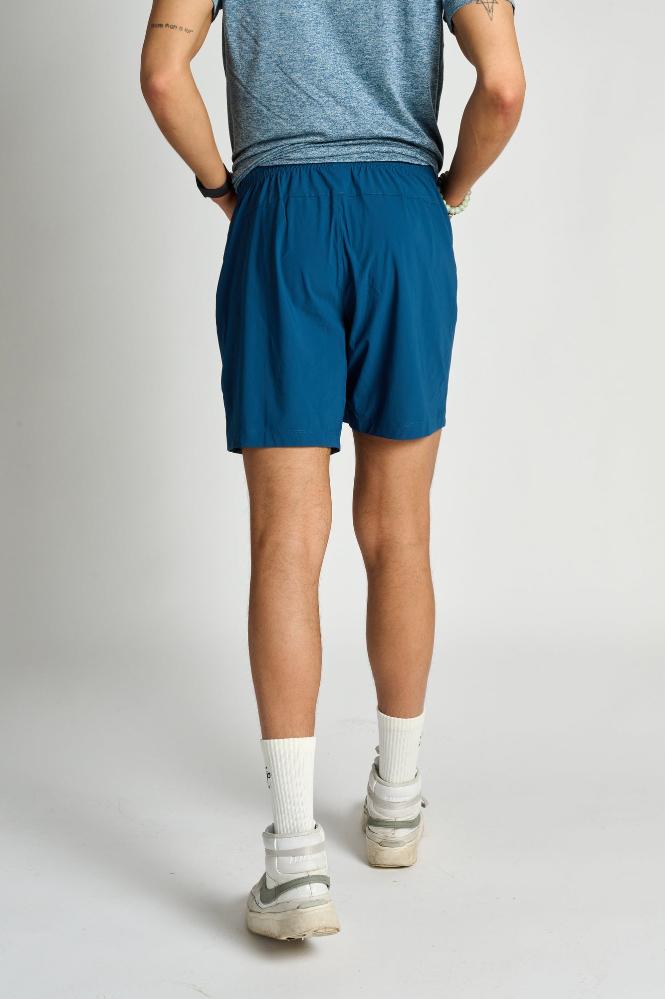 Rhone | 7" Pursuit Short- Unlined | Cape Blue