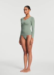 V-Neck Long Sleeve Top | Sage Green
