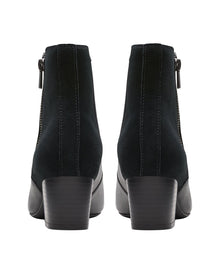 Clarks | Womens | Ellanie Vibe Leather Boot | Black