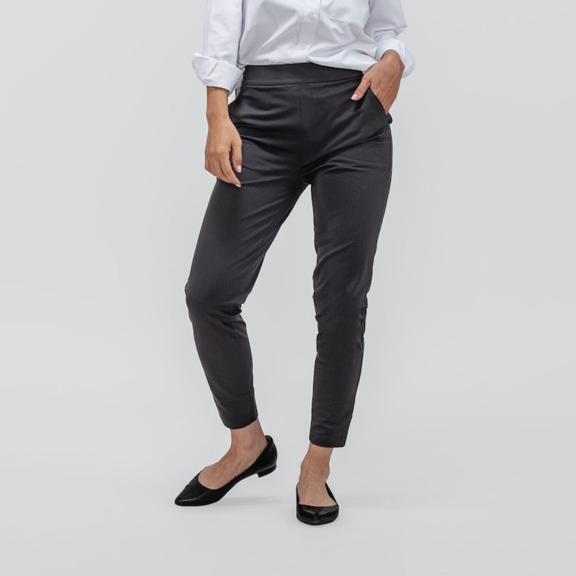 Women's Kinetic Pull-On Pant - Charcoal