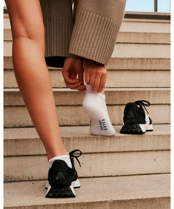 Unisex | Cool Kick Sneaker Socks | White