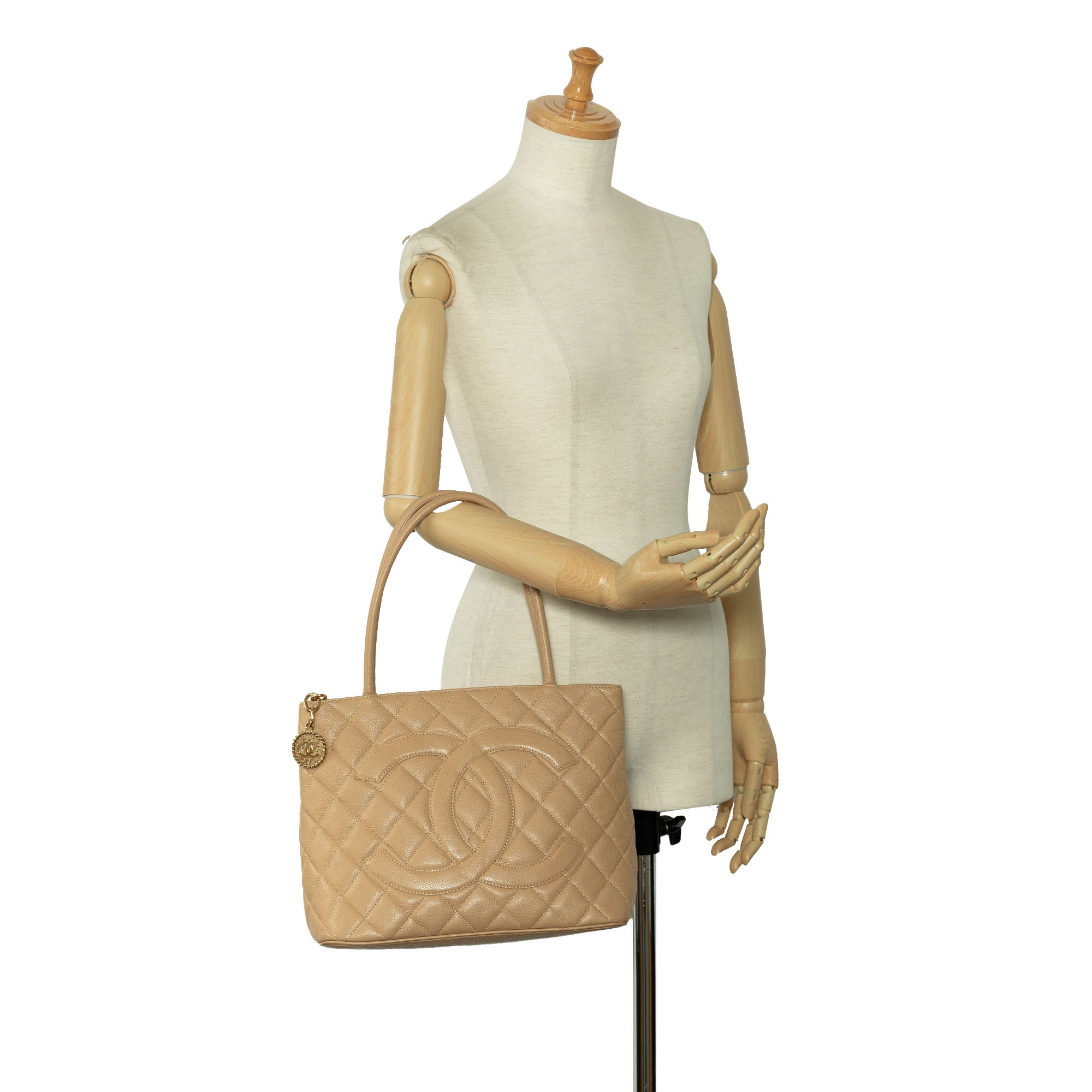 Chanel | Pre-Owned Caviar Medallion Tote - III | Brown/Beige