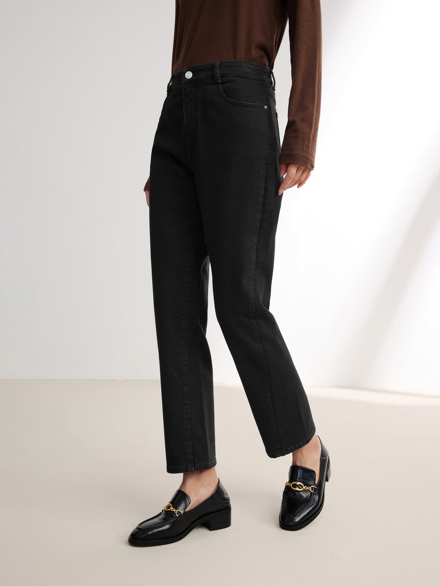 Straight Leg High-Waisted Jean | Black
