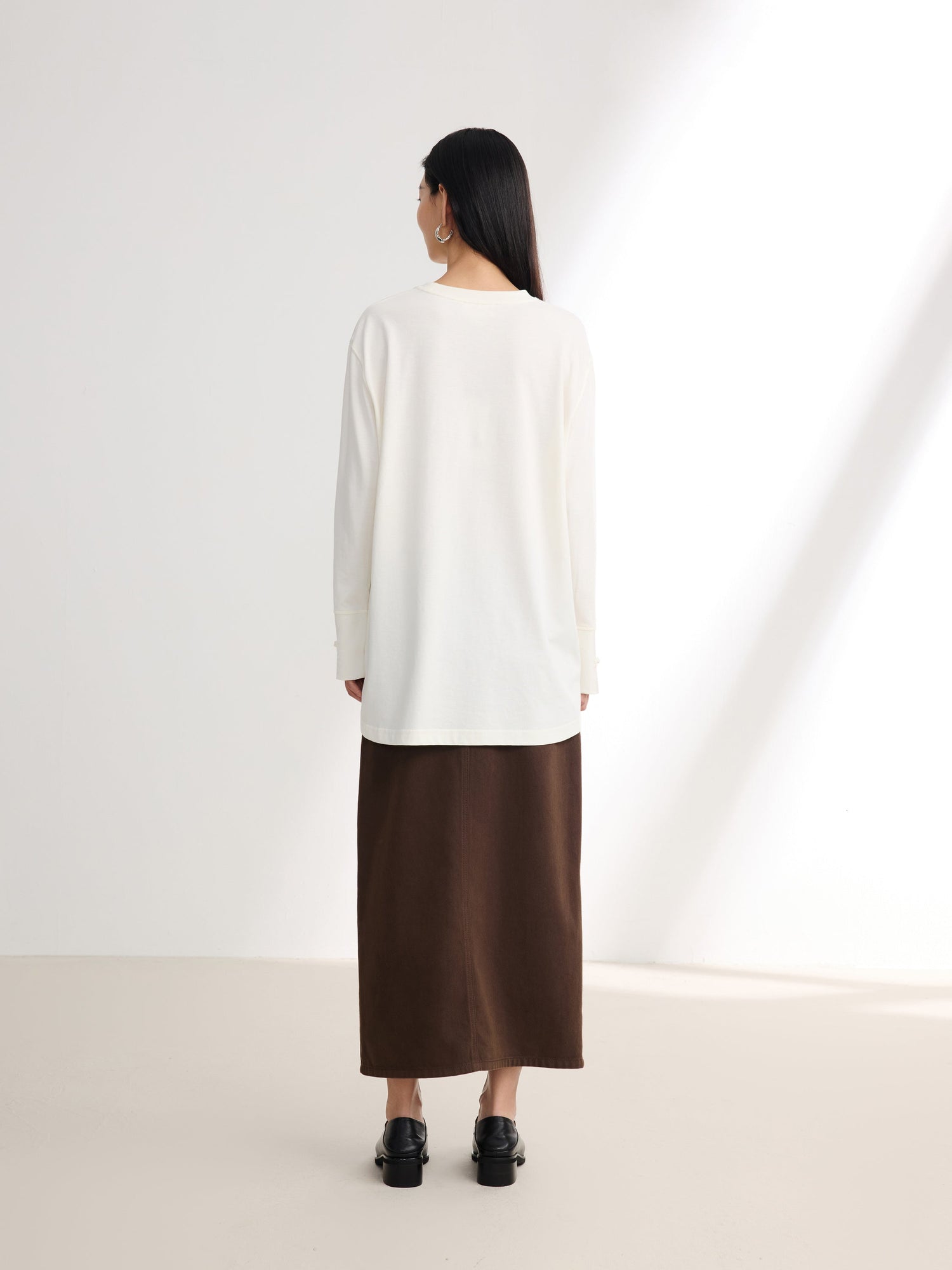Loose-Fit Long Sleeve Tee | White