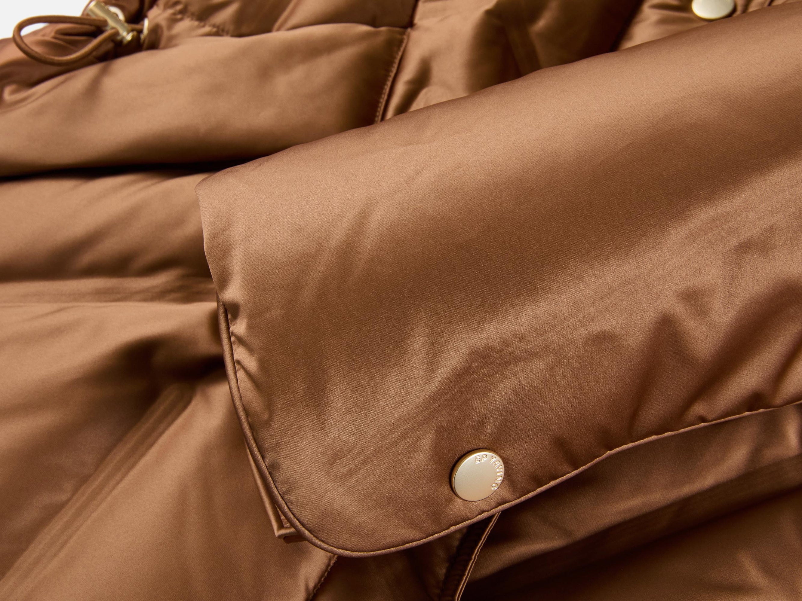 Fitted Puffer Jacket | Brown
