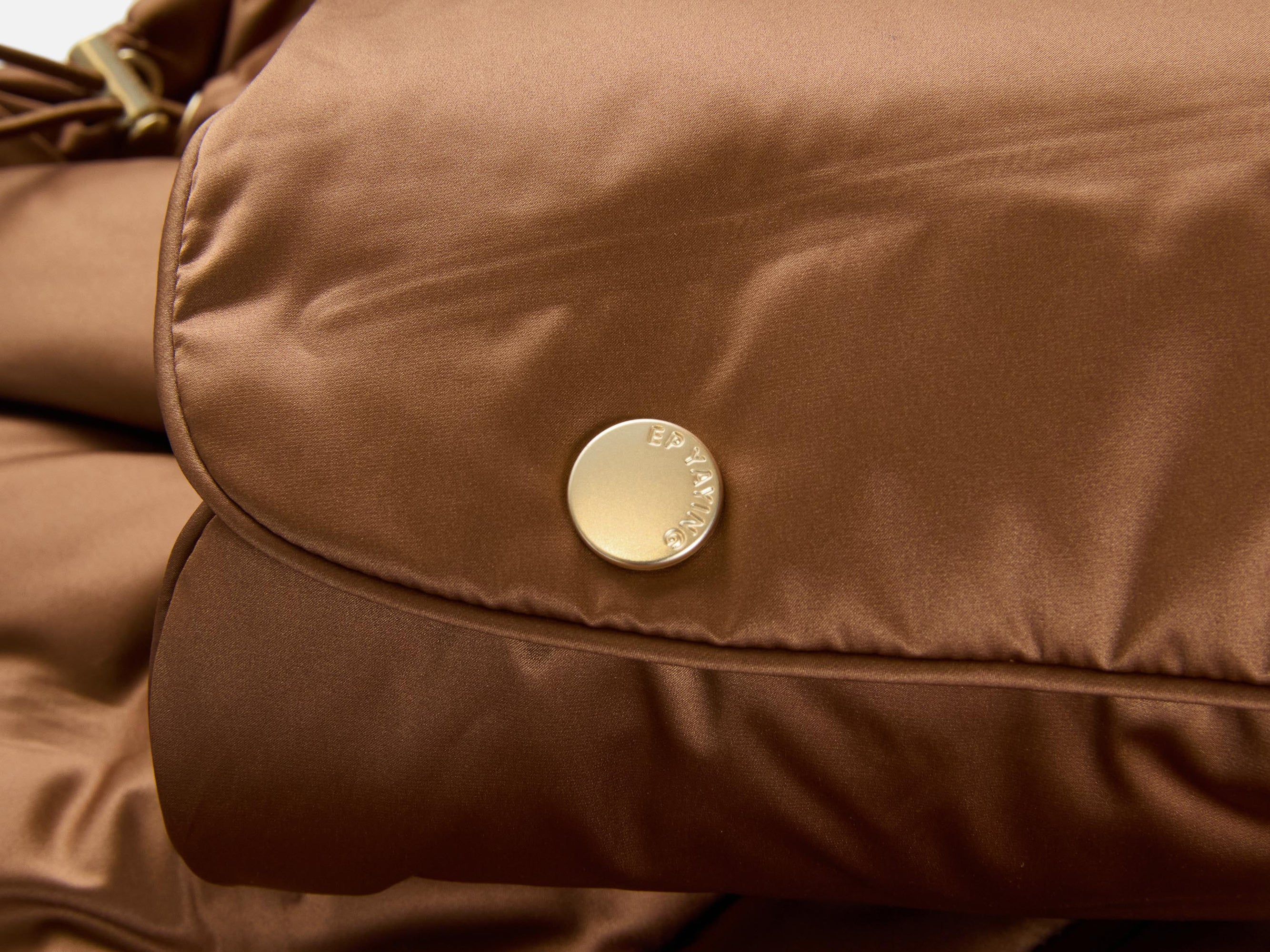 Fitted Puffer Jacket | Brown