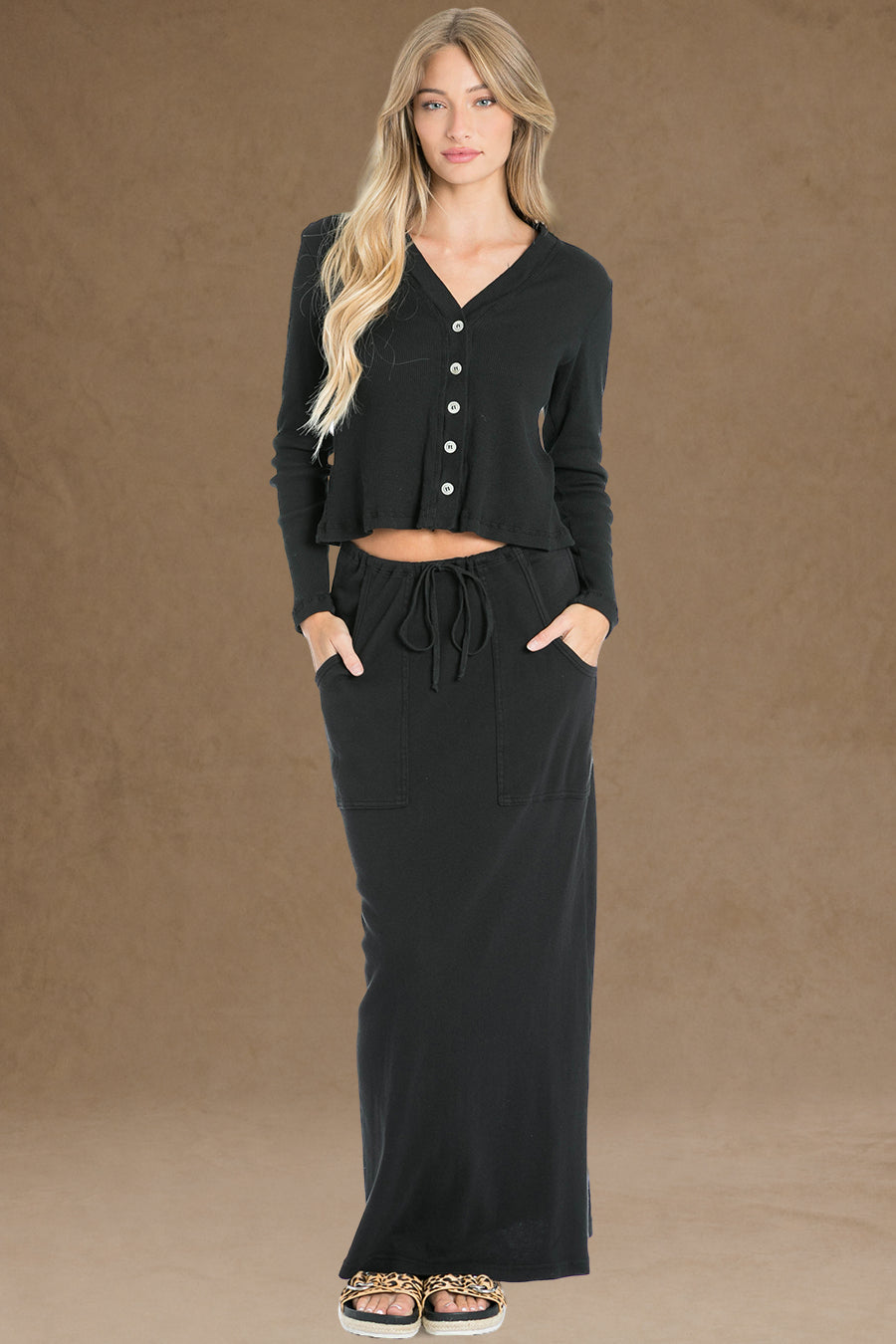 Women | Vintage Cargo Slim Skirt | Black