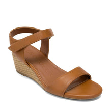 Wel Sandal Wedge | Tan Faux Burnished Calf