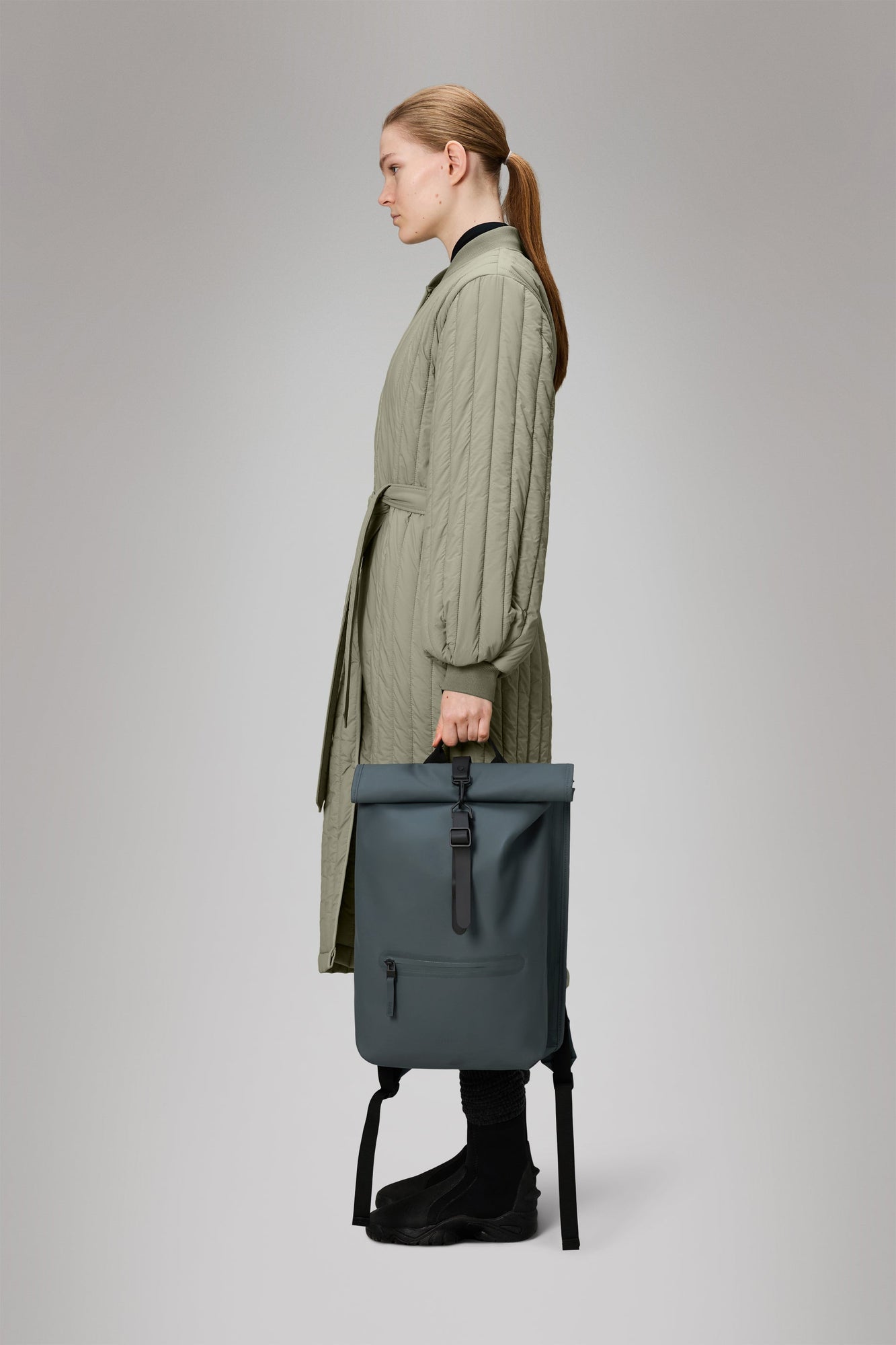 RAINS Rolltop Rucksack Lagoon 17L H60 x D11 x W32 cm Backpack