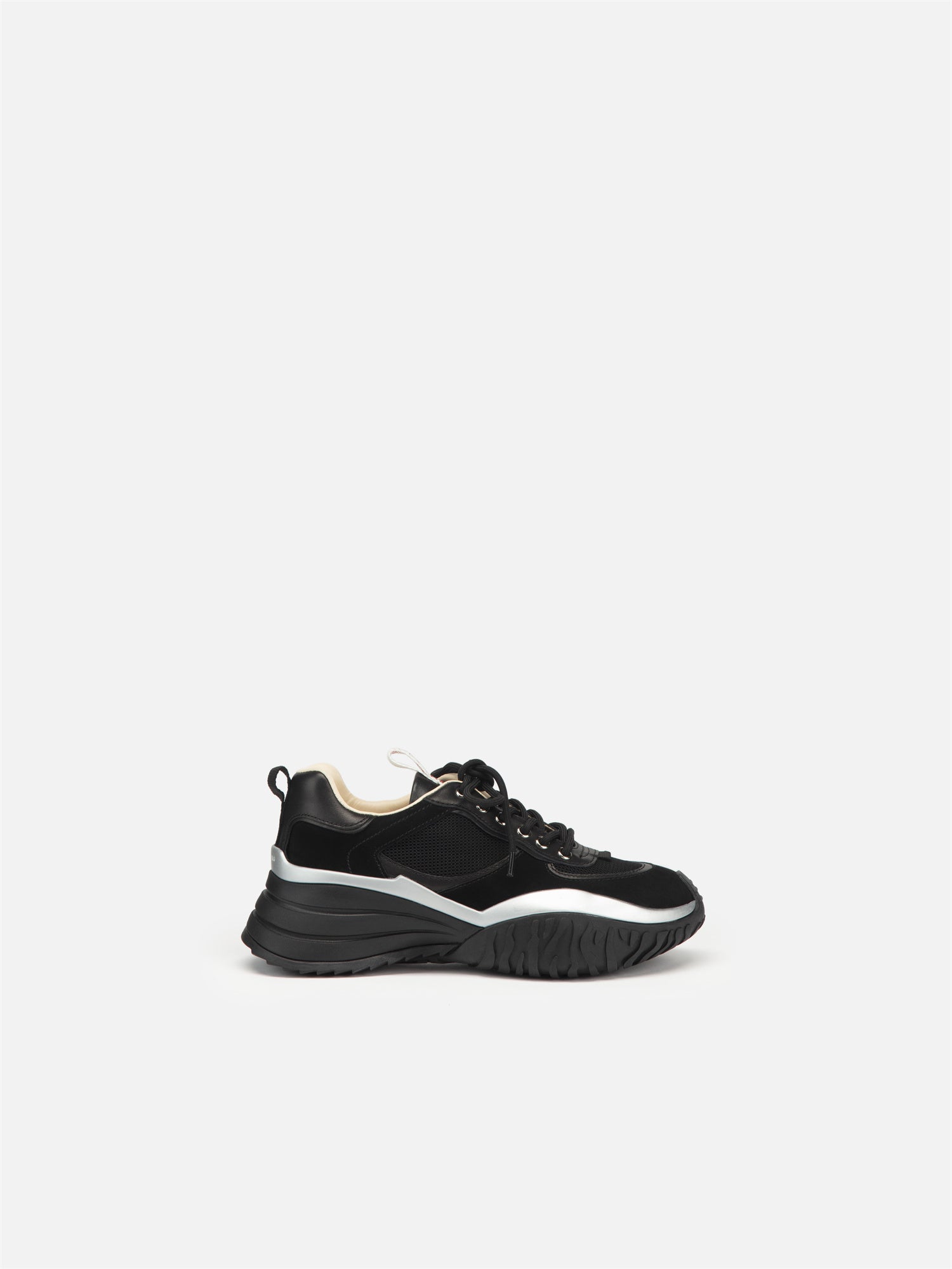 Athletic Shoe | Black