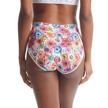 Signature Lace French Brief | Linger Awhile