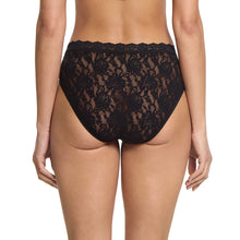 Signature Lace V-Front Brief | Black