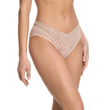 Signature Lace V-Front Brief | Chai