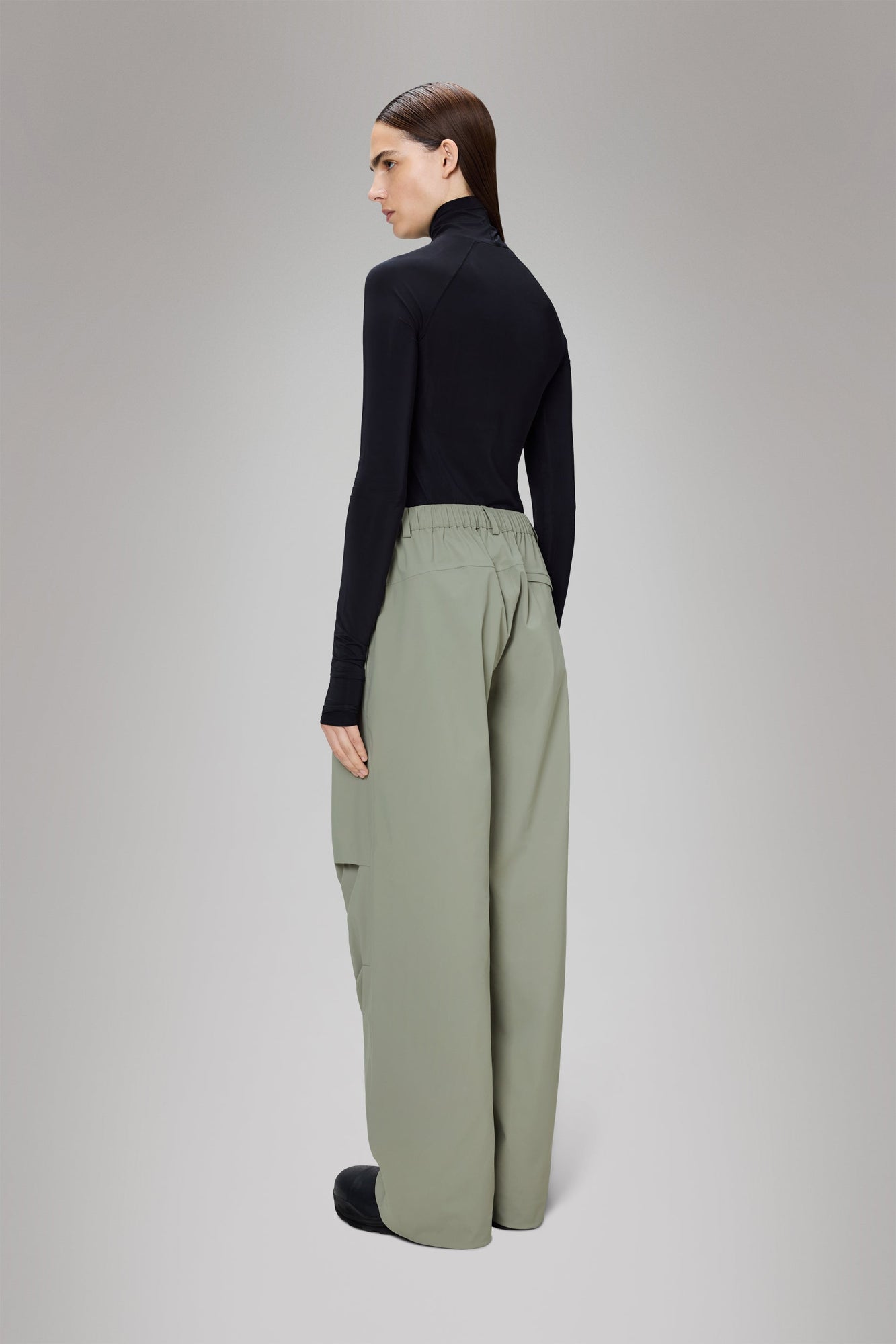 RAINS Suva Hardshell Pants Wide Drift Pants