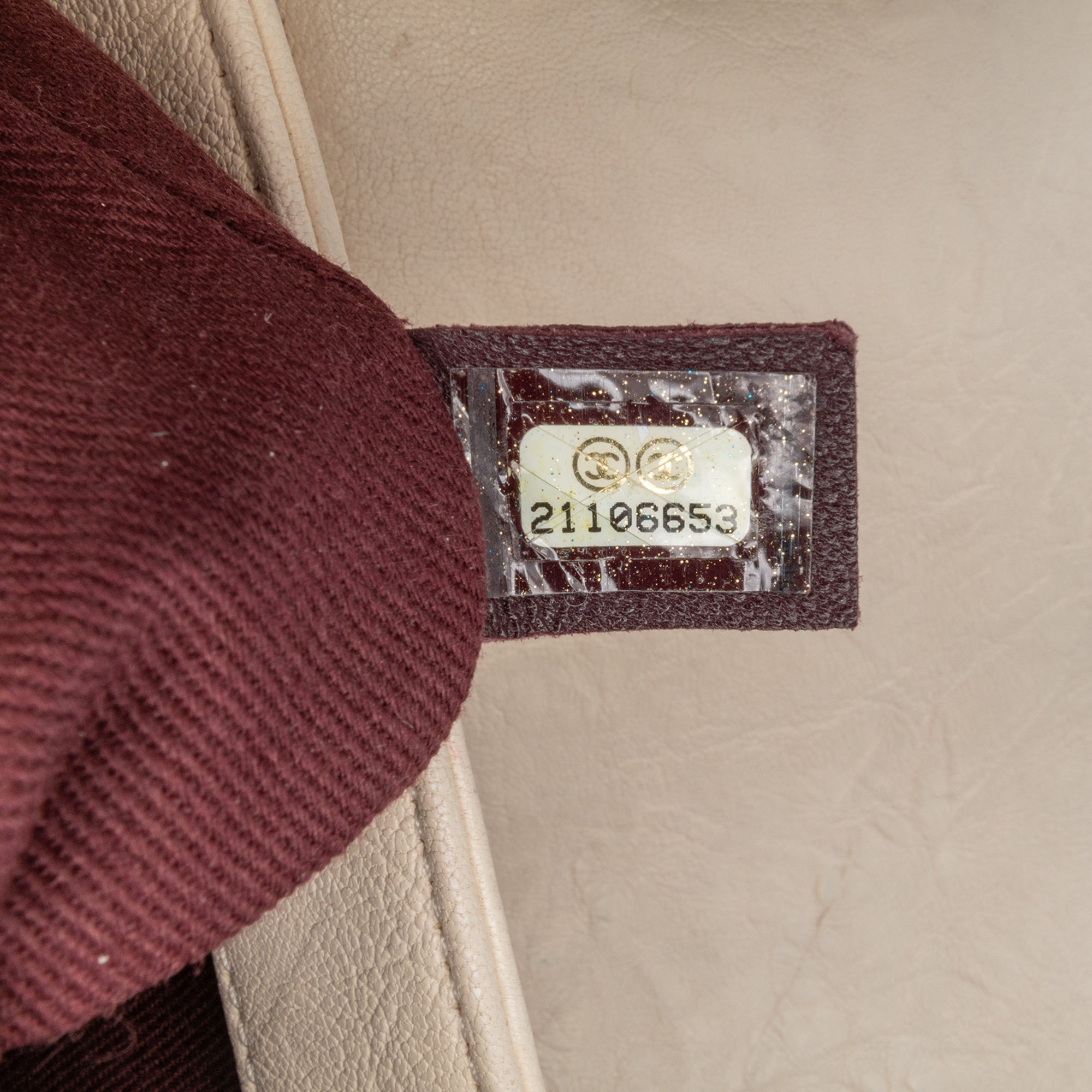 Chanel | Pre-Owned CC Quilted Calfskin Aged Shoulder Bag | White