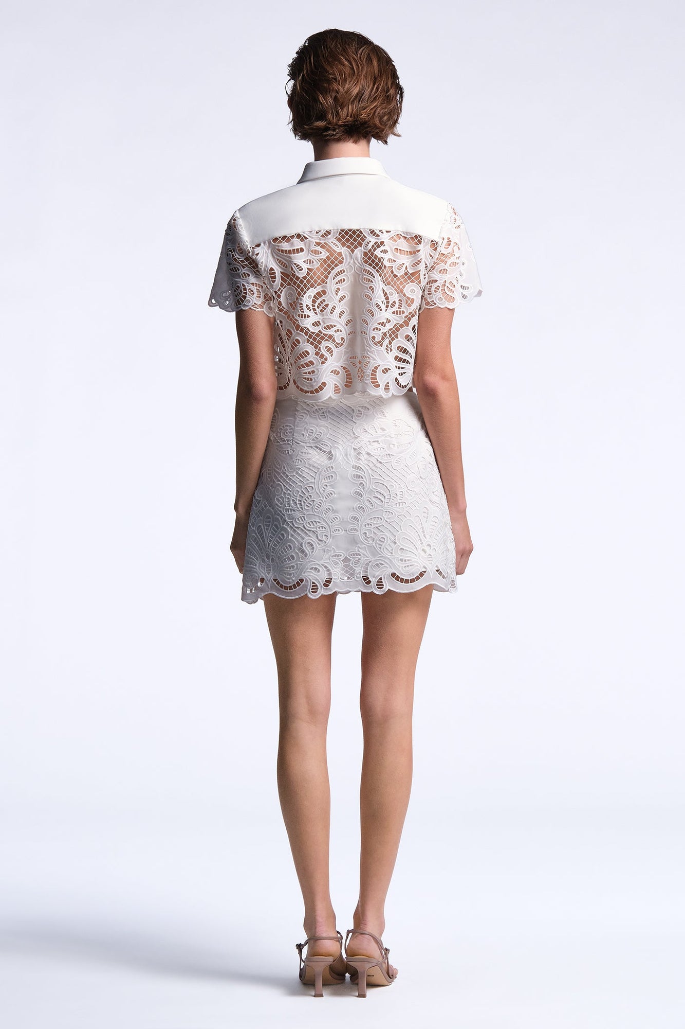 Nadira Polo | White
