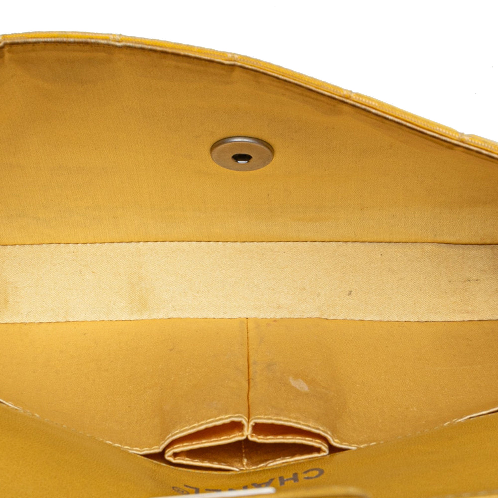 Chanel | Pre-Owned New Travel Line Nylon East West Flap | Yellow