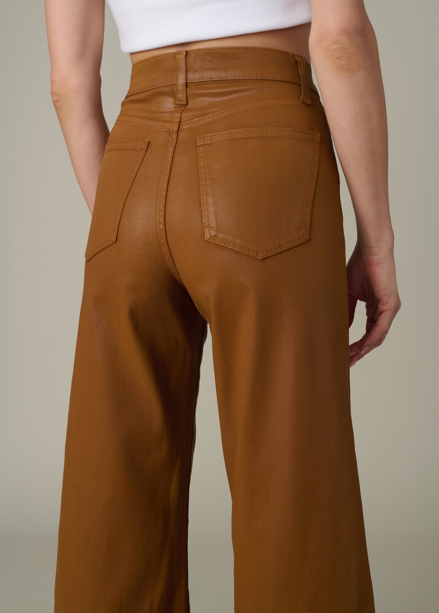 BRONZE BROWN