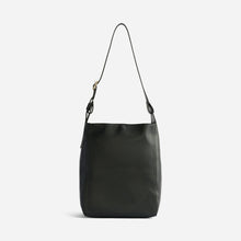 Cecilia Go-To Shoulder Bag Black Nisolo
