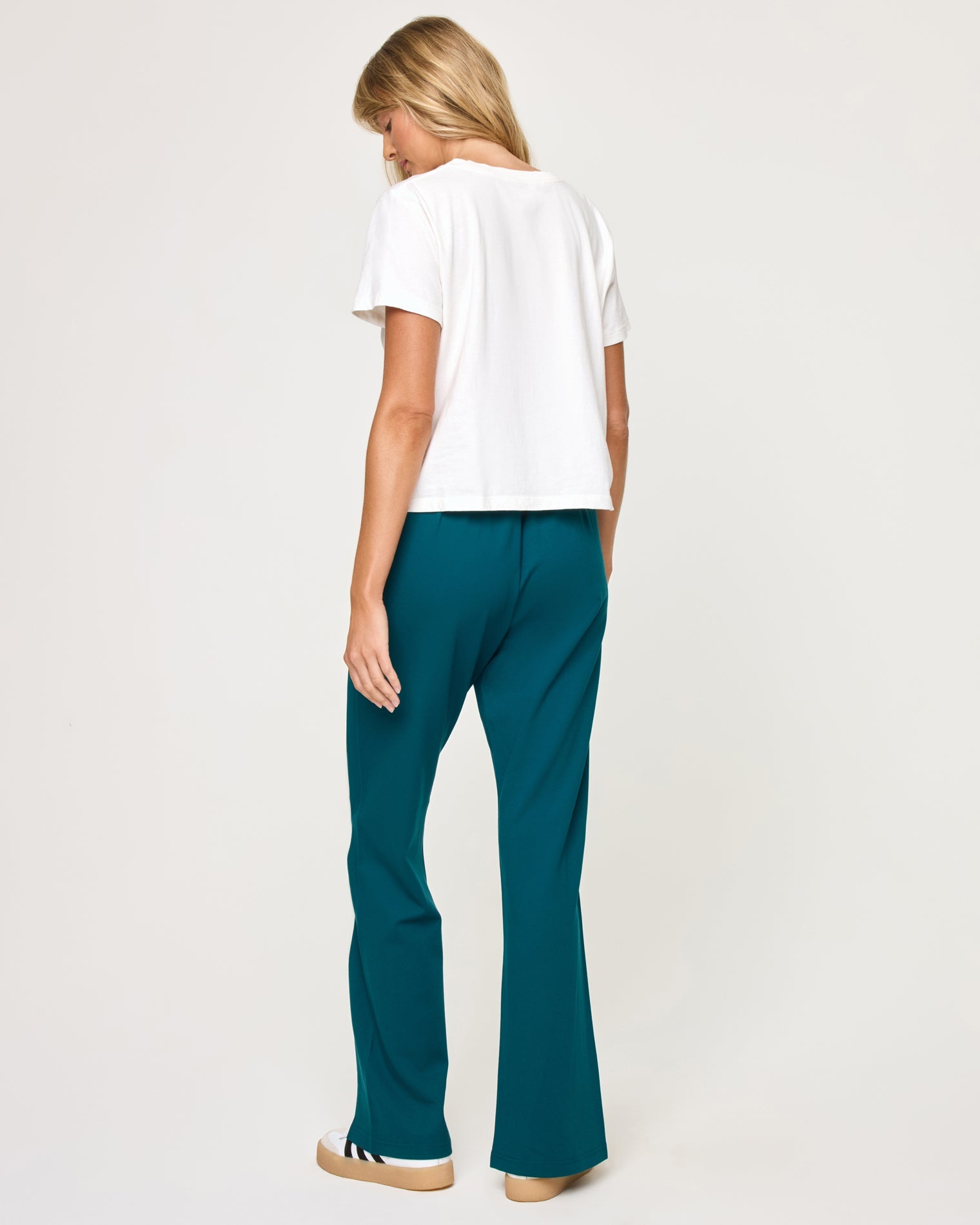 Deep Teal-Cream | Model: Lura (size: S)