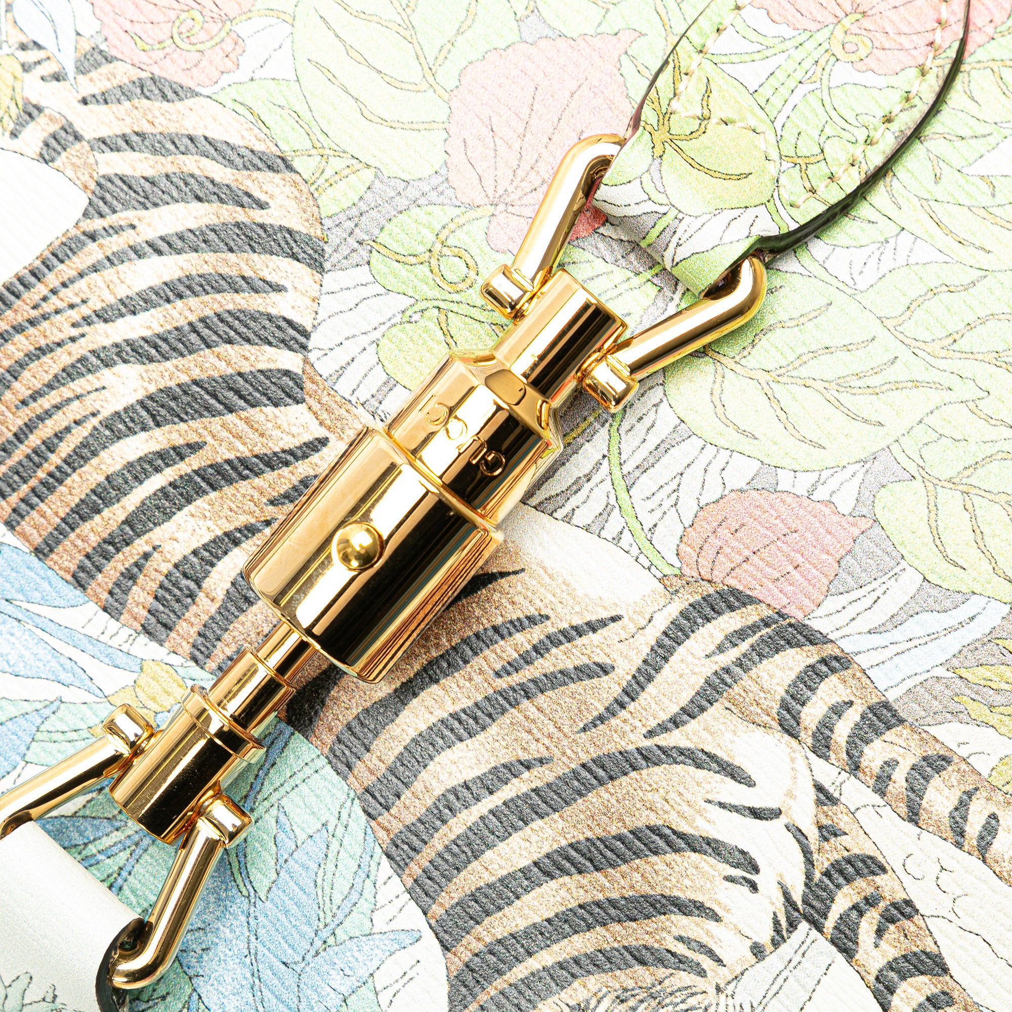 Gucci | Pre-Owned Yuko Higuchi Small Calfskin Floral Print Jackie 1961 | White