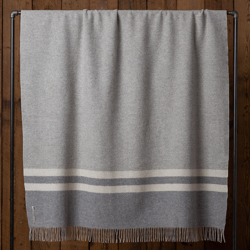 Home | Canyon Throw | Light Grey / Grey / Ivory