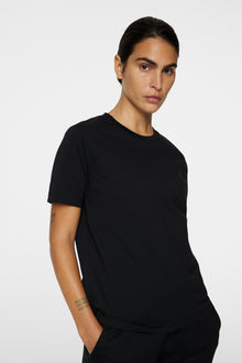 Women | W Alpha T-Shirt | Black