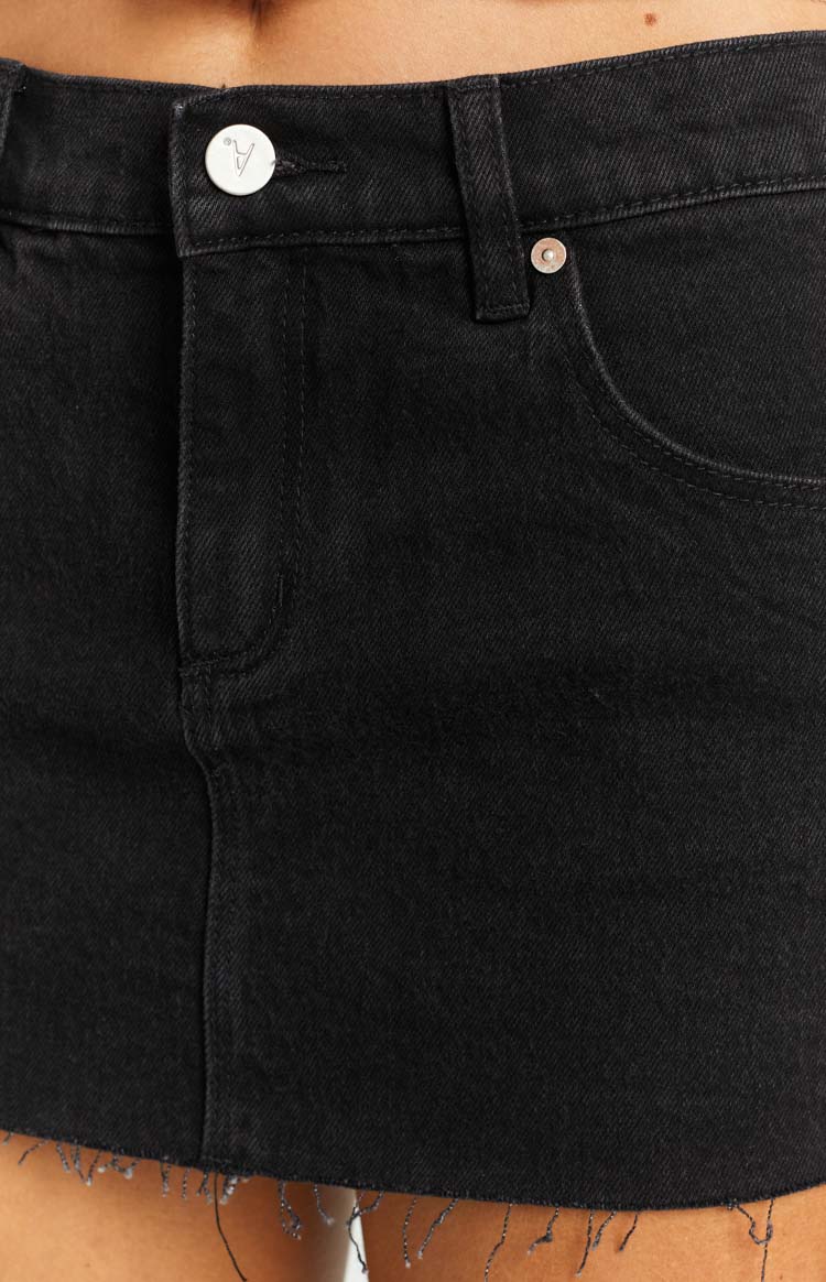 Abrand A 99 Washed Low Mini Skirt | Black