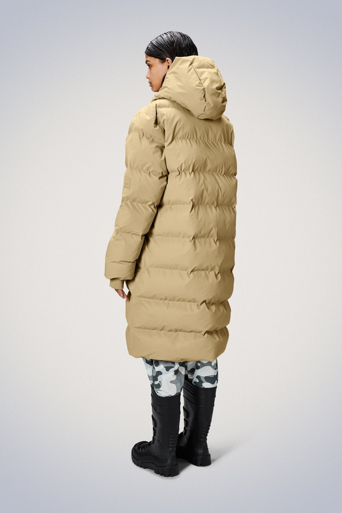 Rains Alta Long Puffer Jacket Jackets 24 Sand