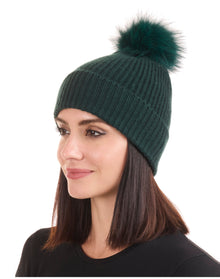 Amicale Cashmere | Women | Cashmere Chunky Rib Knit Hat With Fox Pom | Green