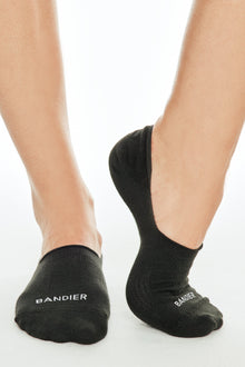 Tavi | 3 Pack Avery No Show Socks | Black