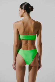 Mambo One Piece | Elecgreen
