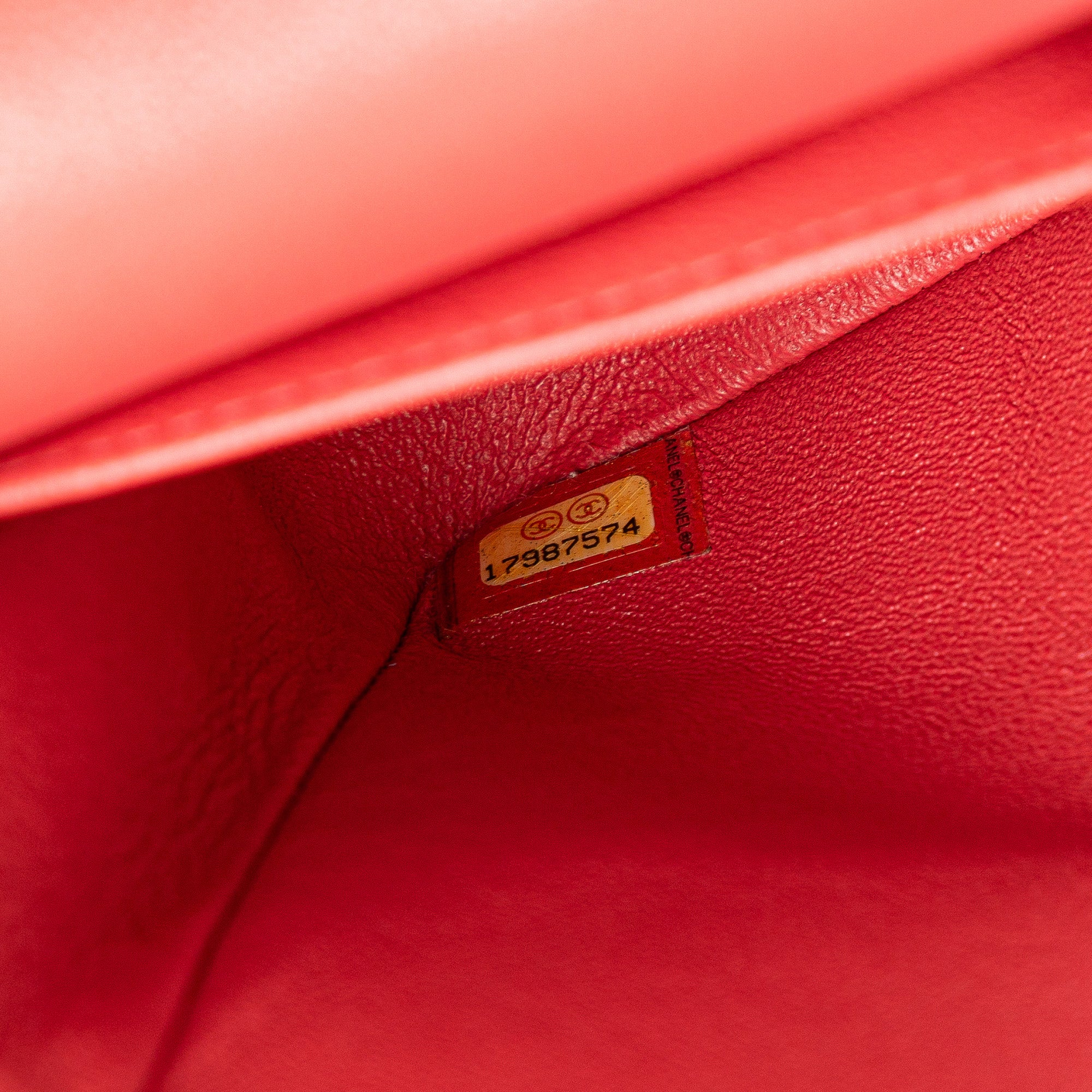 Chanel | Pre-Owned Medium Classic Caviar Double Flap | Pink/Strawberry