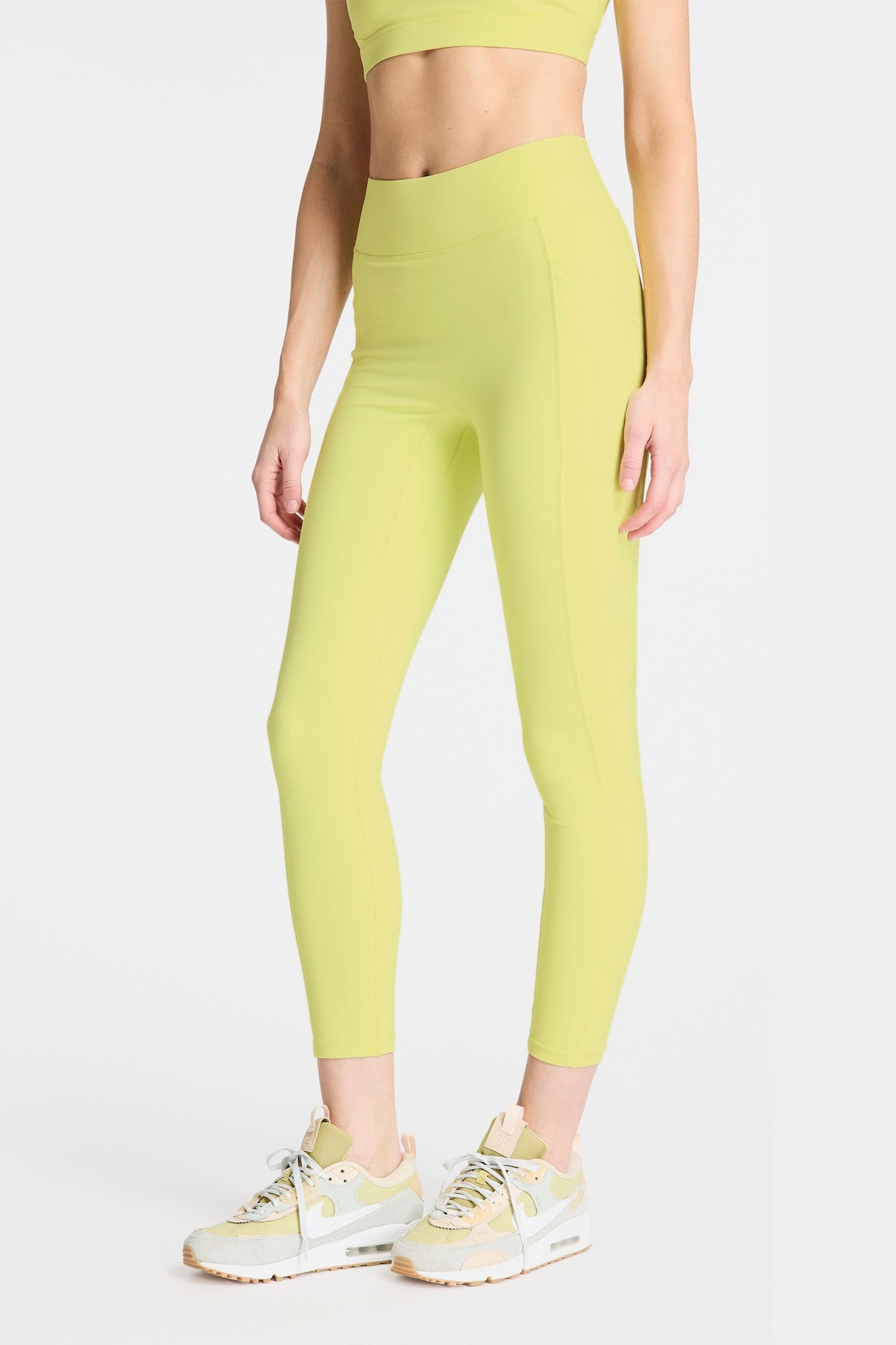 Bandier | Center Stage Pocket Legging | Sunny Lime