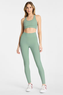 Bandier | Center Stage Rib Legging | Chinois Green