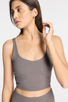 Bandier | V-Neck Tempo Crop Bra | Iron