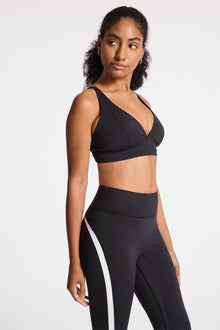 Bandier | V Neck Plunge Bra | Black