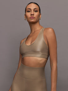 Carbon38 | Action Bra 2.0 in Takara Shine | Caribou