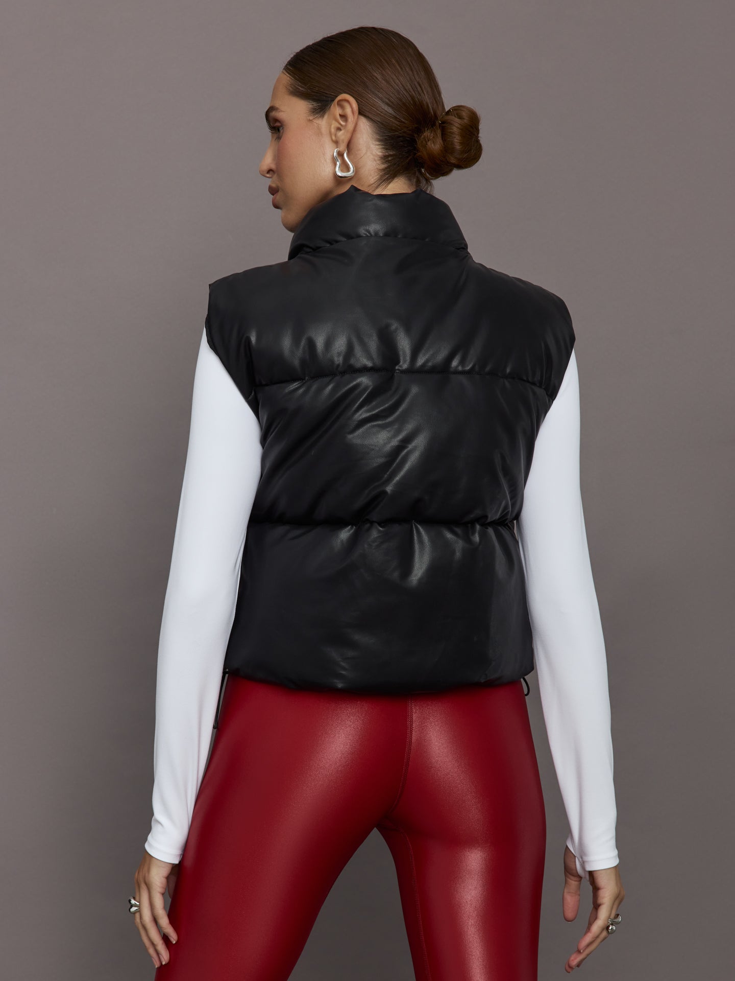 Carbon38 | Quilted Puffer Vest | Black