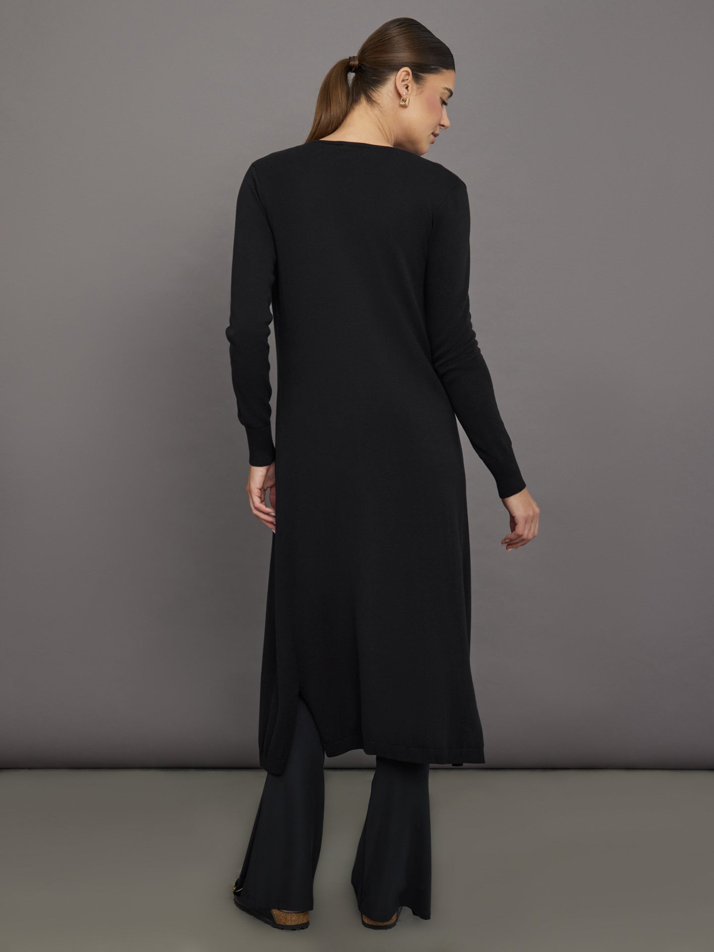 Carbon38 | Rosette Longline Sweater | Black