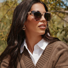 Womens | Bella II Sunglasses | Cream Tortoise | Grey Gradient Lenses