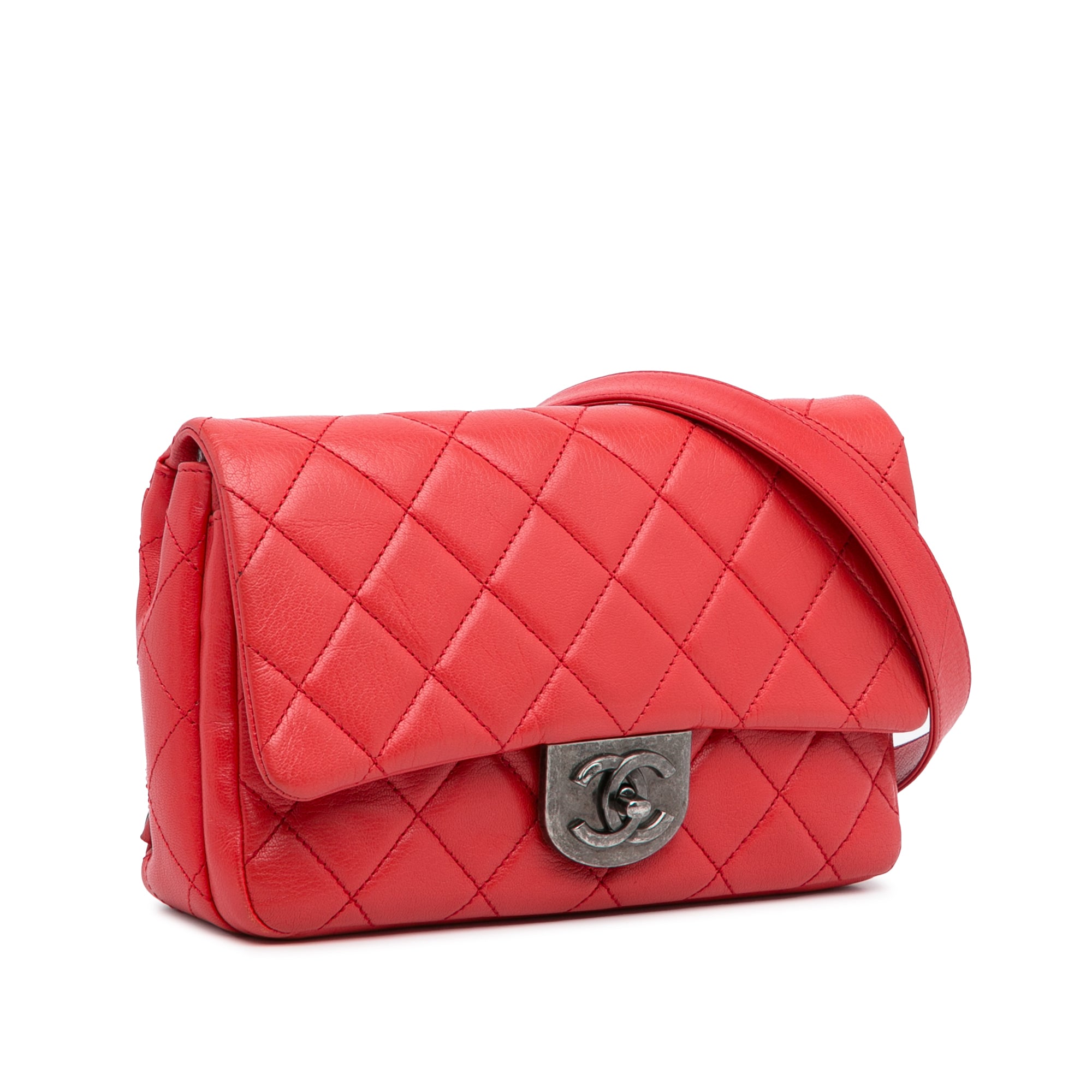 Chanel | Pre-Owned Small Quilted Goatskin Double Carry Waist Chain Flap - I | Red