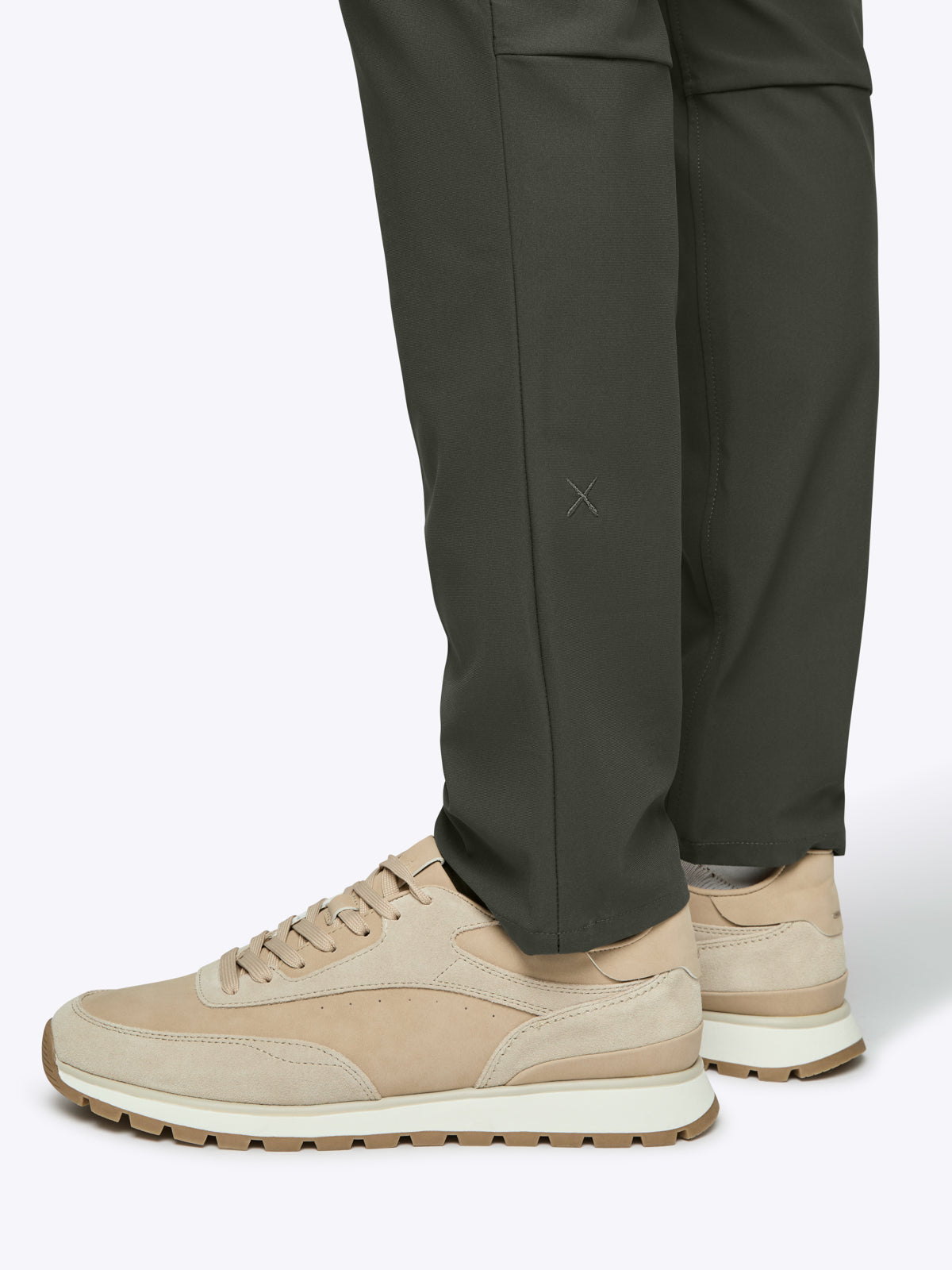Mens | AO 5-Pocket Pant | Slim-Fit Versaknit | Deep Olive