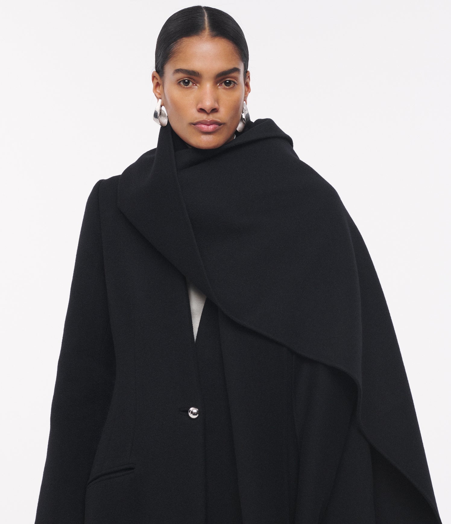Another Tomorrow Cashmere Deep V Scarf Coat in Black – Wool Women's Outerwear