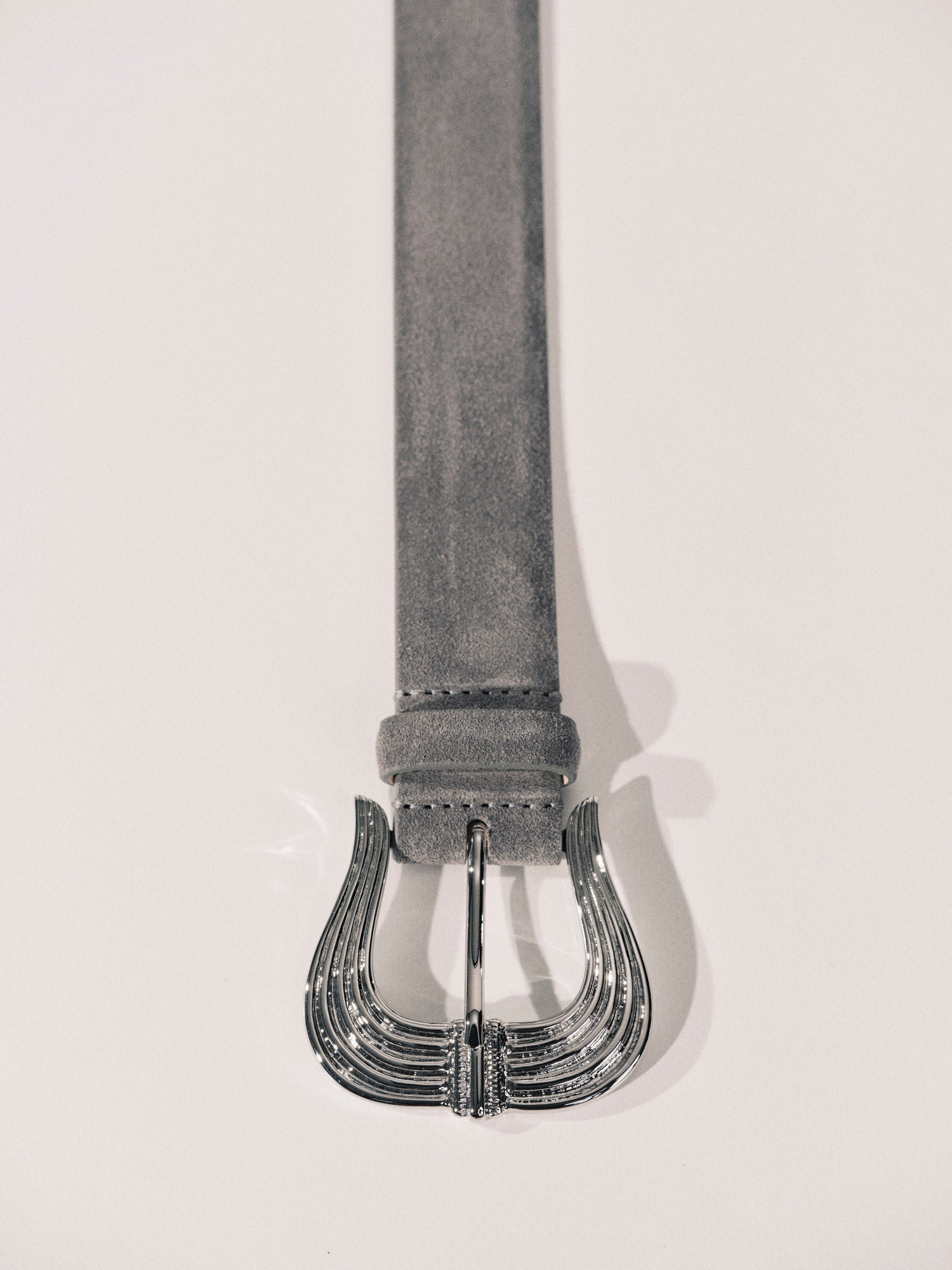 Cupid Suede Belt | Fog & Silver