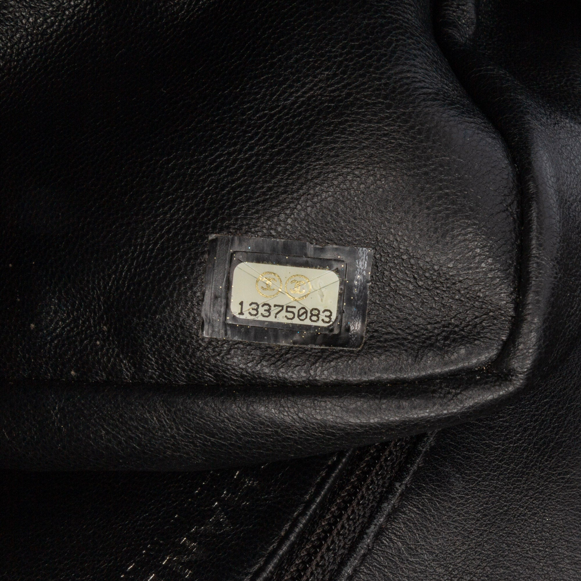 Chanel | Pre-Owned Medium Classic Chevron Patent Double Flap - II | Black