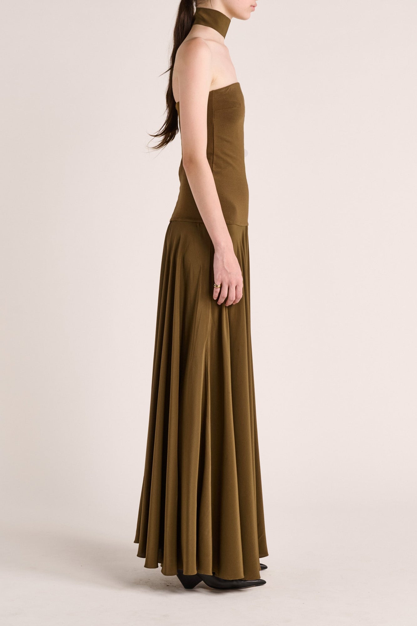 Illi Tie Strapless Maxi Dress | Olive