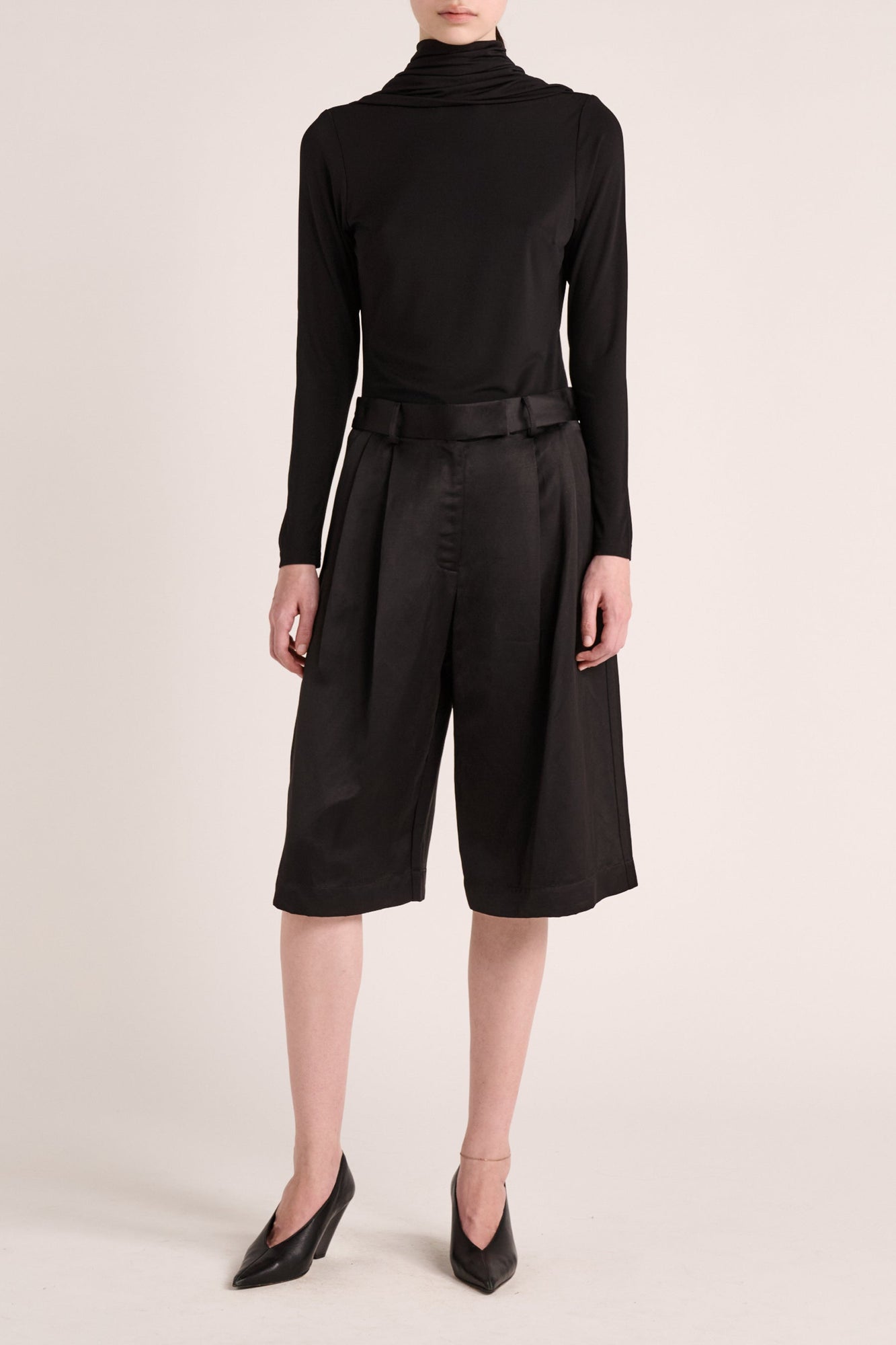 Finesa Tailored Shorts | Black