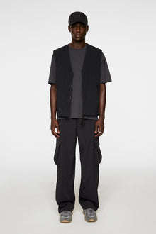 Men | Hale Logo T-Shirt | Washed Black