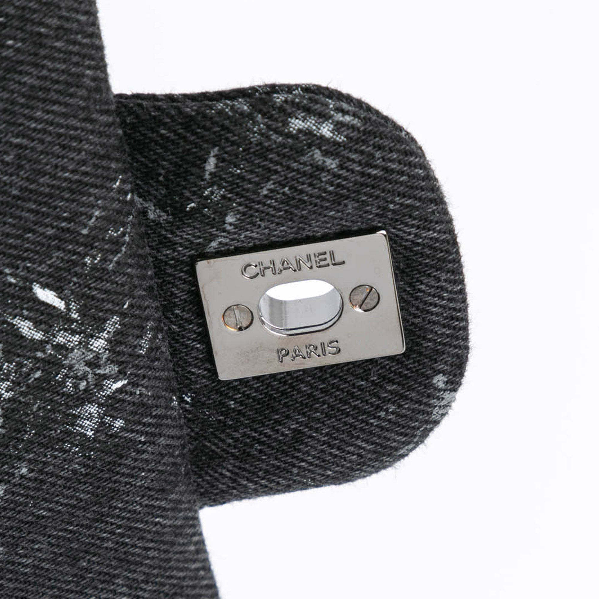 Chanel | Pre-Owned Medium Denim Double Flap | Black